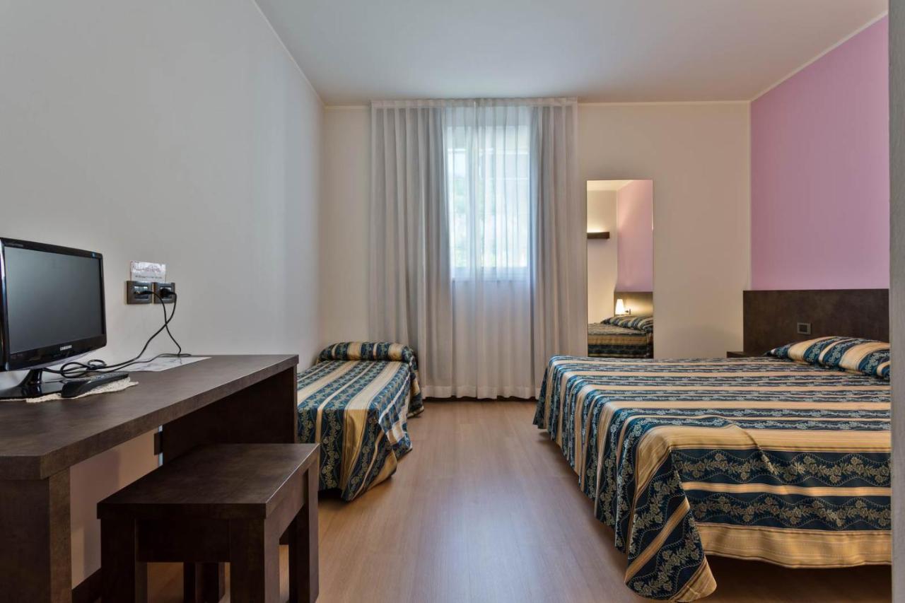 Hotel Due Laghi Padergnone Dış mekan fotoğraf