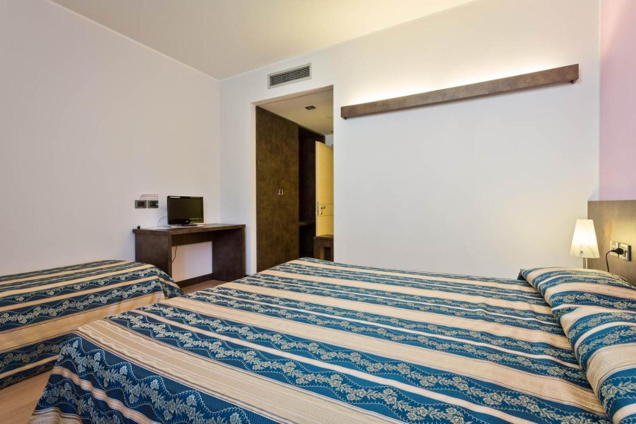 Hotel Due Laghi Padergnone Dış mekan fotoğraf