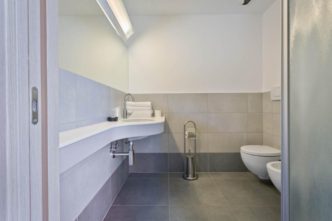 Hotel Due Laghi Padergnone Dış mekan fotoğraf